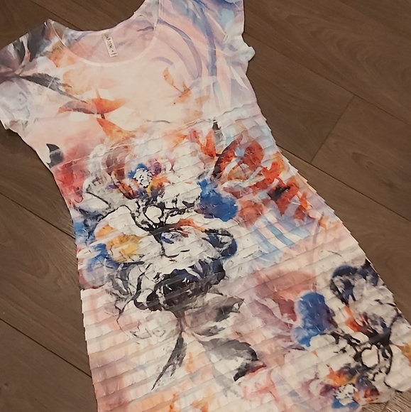 Cubism colorful  layered dress - Picture 10 of 10